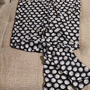 Lularoe TC volleyball leggings